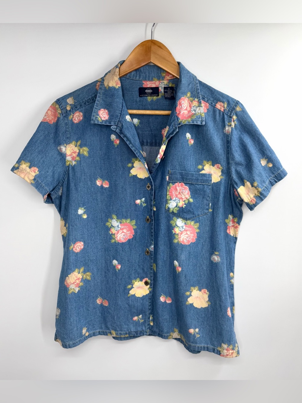 Liz Claiborne Floral Denim Shirt - Picture 12 of 13